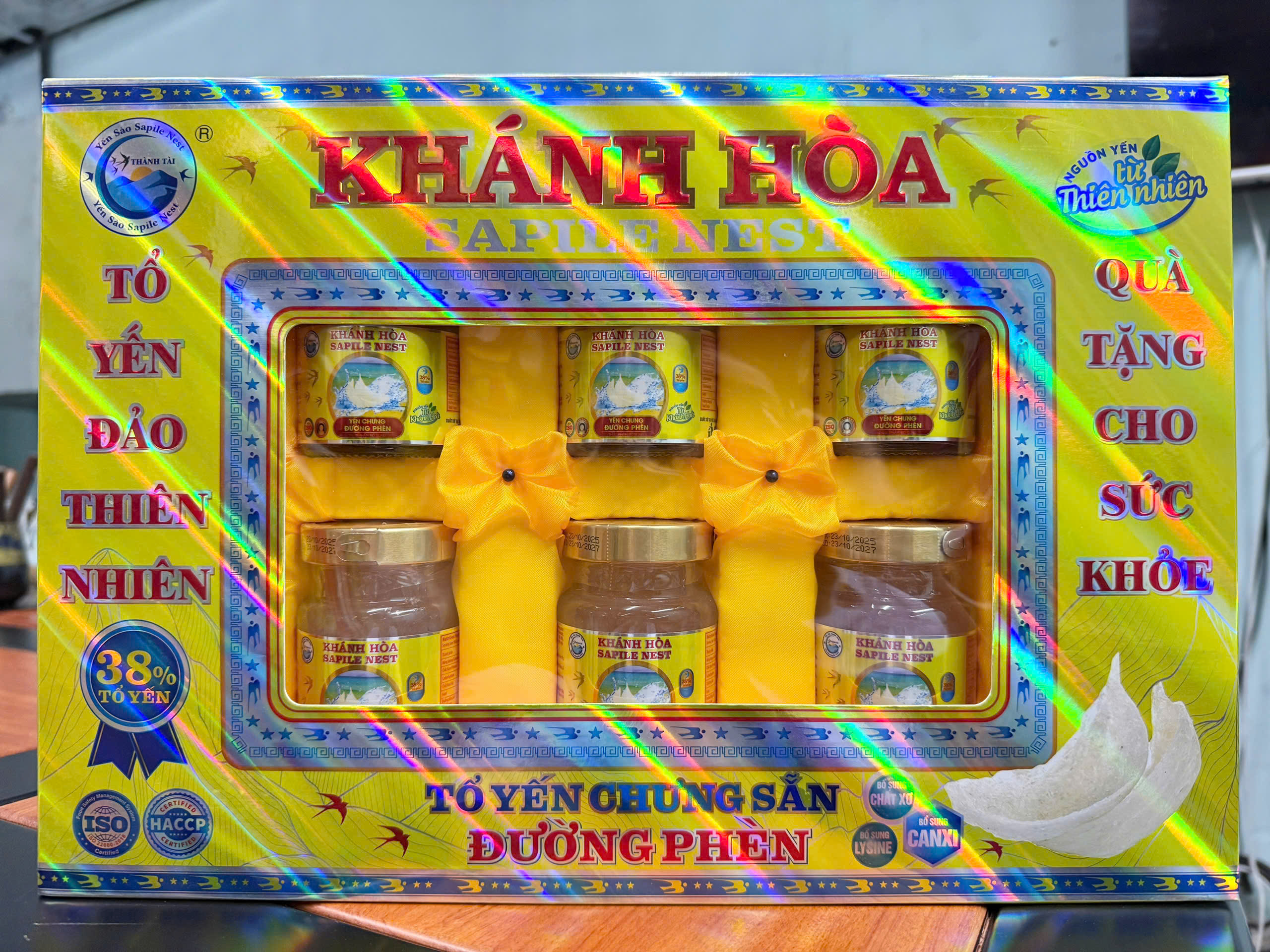 Tổ yến Đường phèn Sapile 38% (Hộp Quà Vàng)